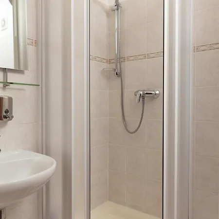 Aneta Apartment *